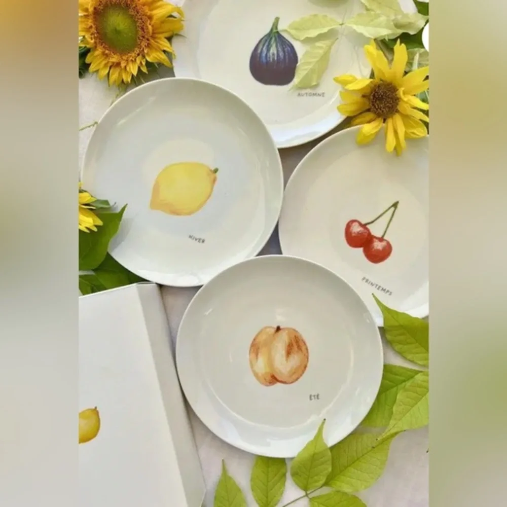 Degrenne Dessert/ Salad Fruit Plates Set Of Four‎